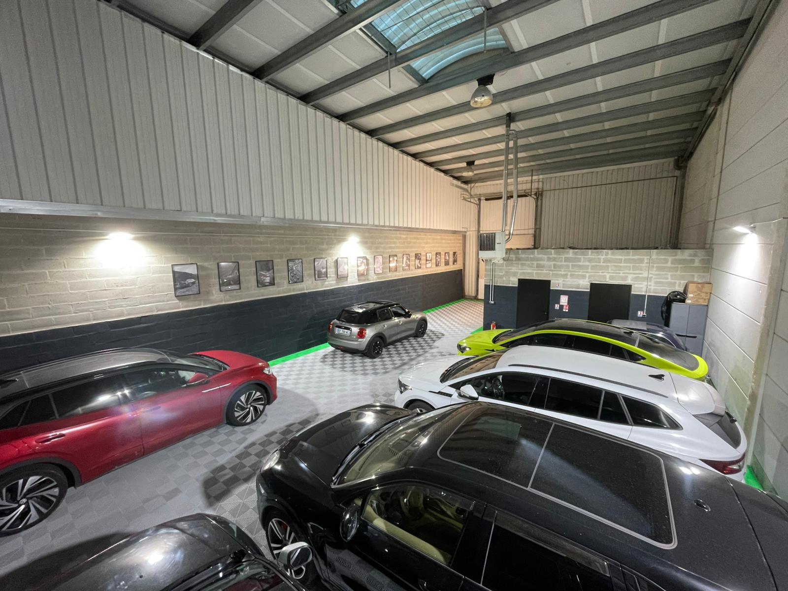 Garage et showroom VMV51